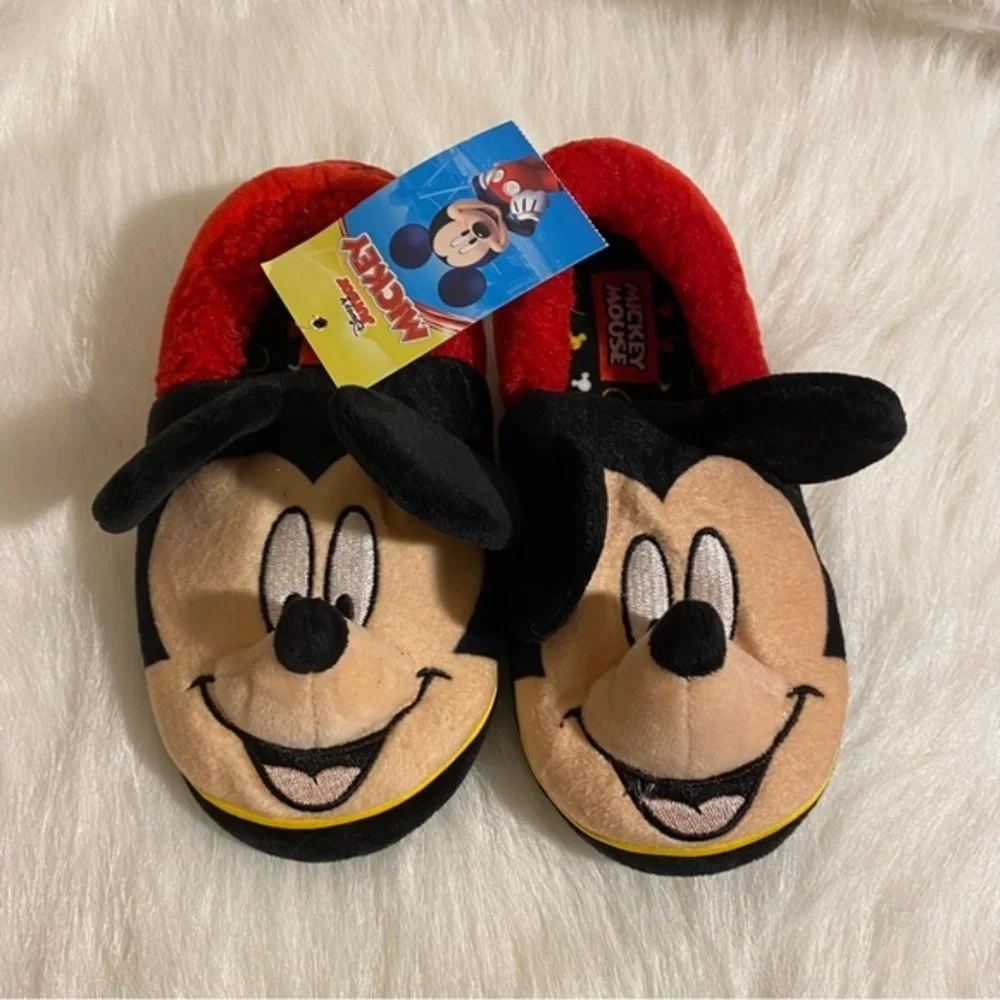 New Mickey Mouse Boys Slippers Size 11-12 Red Black Slip‎ On/Off